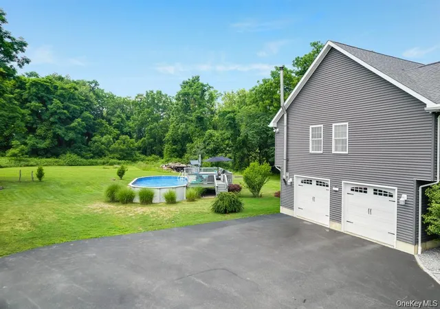 Photo 3 of Single family home for sale at 3200 Route 52, East Fishkill, NY 12582 | MLS# 1028860 | Listing updated on 2026-09-15