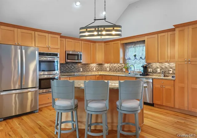 Photo 4 of Sale Pending at 3200 Route 52, East Fishkill, NY 12582 | MLS# 1028860 | Listing updated on 2026-10-01