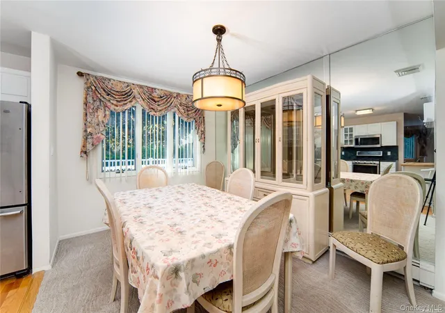 Photo 4 of Sale Pending at 14 Beech Ct, Malverne, NY 11565 | MLS# 1028896 | Listing updated on 2026-08-26