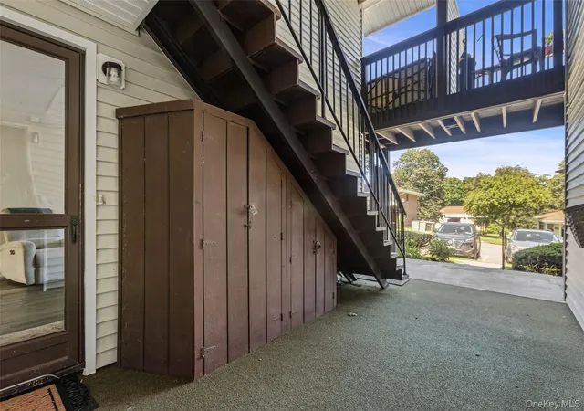 Photo 3 of Condo for sale at 39 Sussex Dr #B, Yorktown, NY 10598 | MLS# 1028904 | Listing updated on 2026-10-09