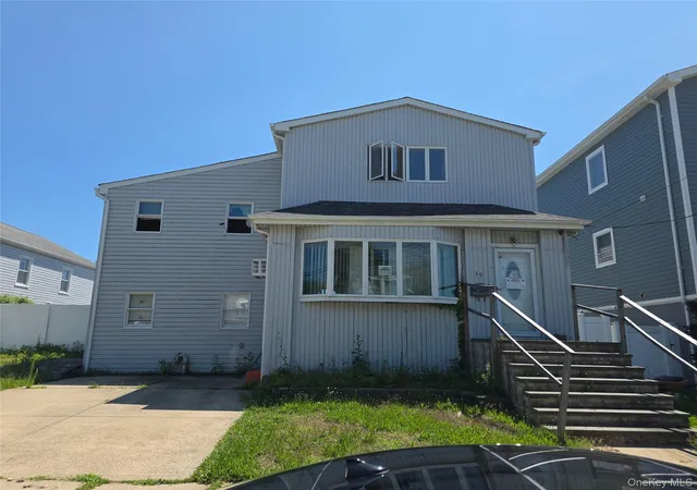 Single family home for sale at 39 Kent Rd, Island Park, NY 11558 | MLS# 1028915