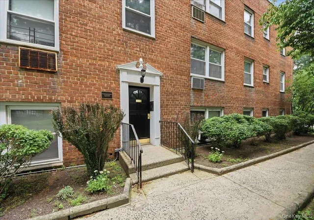Photo 2 of Condo for sale at 6291 Broadway #A6, New York, NY 10471 | MLS# 1028916 | Listing updated on 2026-08-26