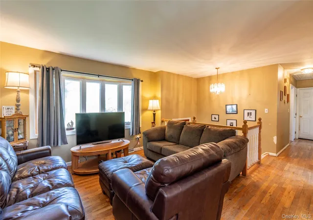 Photo 2 of Single family home for sale at 14 Dorett Dr, Wappinger, NY 12590 | MLS# 1028943 | Listing updated on 2026-10-29