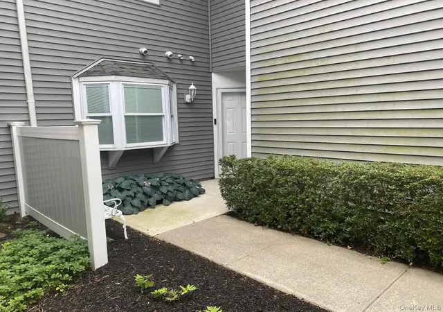 Photo 2 of Condo for sale at 132 Captains Ct, Brookhaven, NY 11955 | MLS# 1028949 | Listing updated on 2026-08-31