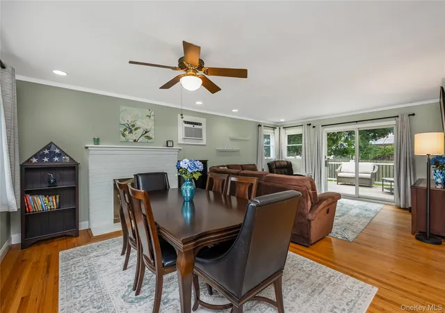 Photo 3 of Sale Pending at 522 Amsterdam Ave, East Patchogue, NY 11772 | MLS# 1028985 | Listing updated on 2026-08-08