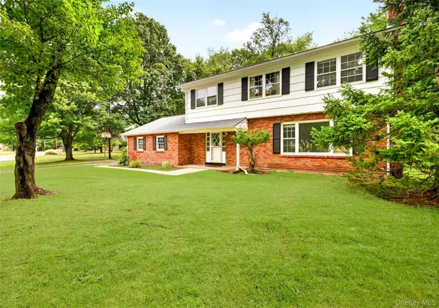 Photo 4 of Sale Pending at 2 Laura Ln, Ramapo, NY 10977 | MLS# 1029007 | Listing updated on 2026-09-05