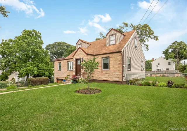 Photo 2 of Sale Pending at 285 Starke Ave, Hempstead, NY 11554 | MLS# 1029010 | Listing updated on 2026-08-12
