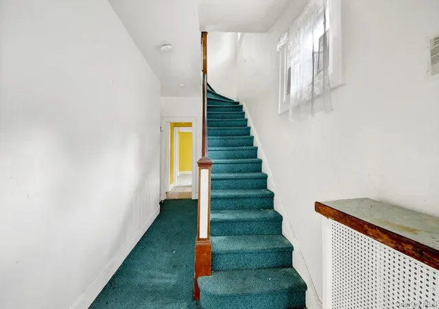 Photo 2 of Sale Pending at 1089 Mile Sq Rd, Yonkers, NY 10704 | MLS# 1029016 | Listing updated on 2026-08-18