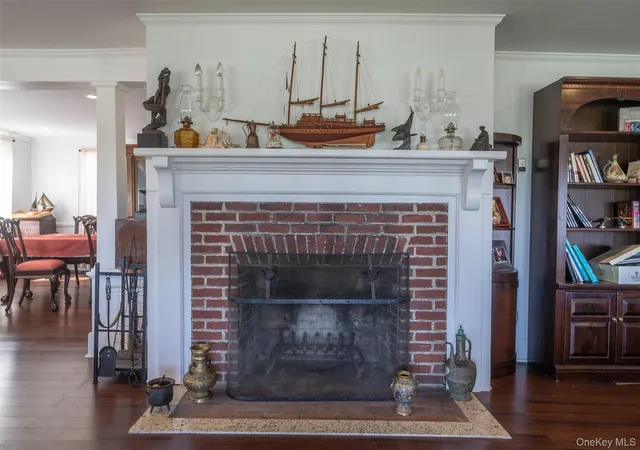 Photo 4 of Single family home for sale at 40495 Main Rd, Southold, NY 11957 | MLS# 1029031 | Listing updated on 2026-09-05