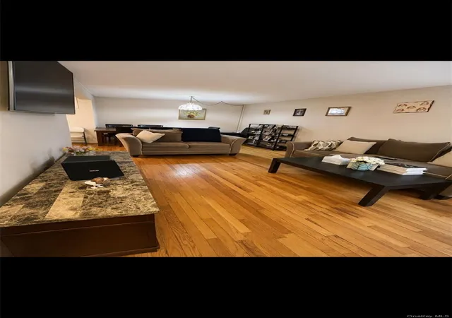 Condo for sale at 194 Smith St #1M, Hempstead, NY 11520 | MLS# 1029037
