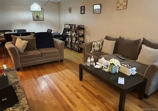 Photo 3 of Condo for sale at 194 Smith St #1M, Hempstead, NY 11520 | MLS# 1029037 | Listing updated on 2026-08-09