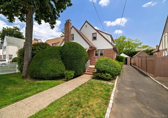 Photo 1 of Sale Pending at 1563 Kenneth Ave, Hempstead, NY 11510 | MLS# 1029044 | Listing updated on 2026-08-19