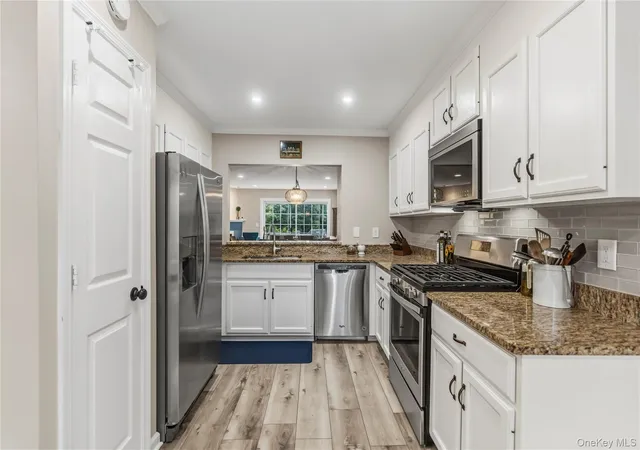 Photo 3 of Sale Pending at 1404 Scarborough Dr, Southeast, NY 10509 | MLS# 1029053 | Listing updated on 2026-07-31