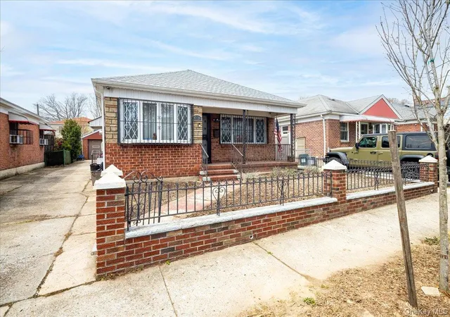 Photo 2 of Single family home for sale at 4724 168th Street, New York, NY 11358 | MLS# 1029076 | Listing updated on 2026-09-15