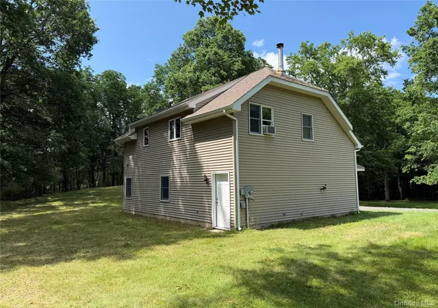 Photo 4 of Sale Pending at 468 Decker Rd, Shawangunk, NY 12589 | MLS# 1029088 | Listing updated on 2026-10-01