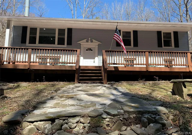 Photo 5 of Single family home for sale at 604 Basket Rd, Long Eddy, NY 12760 | MLS# 1029103 | Listing updated on 2026-09-05