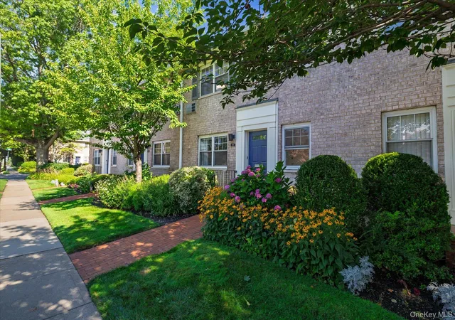 Photo 3 of Condo for sale at 411 Merrick Rd #A, Hempstead, NY 11570 | MLS# 1029136 | Listing updated on 2026-09-17