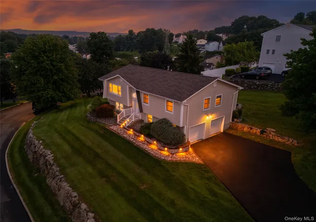 Photo 3 of Sale Pending at 59 Walter Dr, Stony Point, NY 10980 | MLS# 1029144 | Listing updated on 2026-08-28