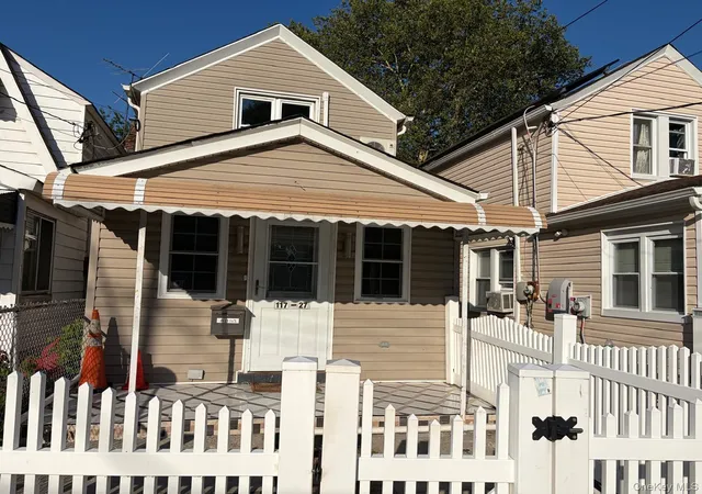 Photo 3 of Single family home for sale at 11727 142nd Place, New York, NY 11436 | MLS# 1029152 | Listing updated on 2026-08-30