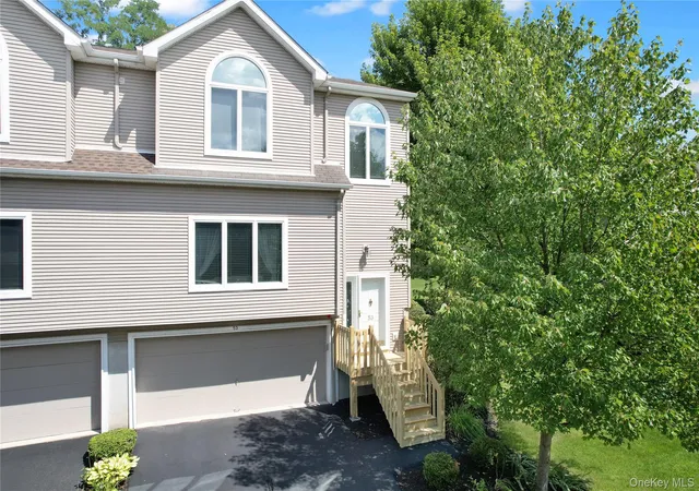 Photo 2 of Single family home for sale at 53 Leif Blvd, Clarkstown, NY 10920 | MLS# 1029154 | Listing updated on 2026-10-08