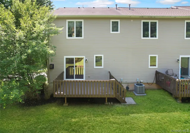 Photo 3 of Single family home for sale at 53 Leif Blvd, Clarkstown, NY 10920 | MLS# 1029154 | Listing updated on 2026-10-08