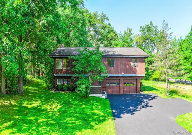 Photo 1 of Sale Pending at 2 Mountain View Ct, Haverstraw, NY 10970 | MLS# 1029176 | Listing updated on 2026-08-27