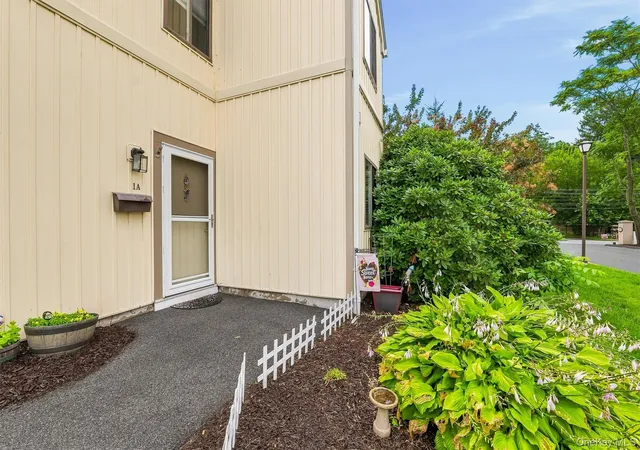 Photo 3 of Sale Pending at 1 Kings Ct #A, Yorktown, NY 10547 | MLS# 1029191 | Listing updated on 2026-09-25