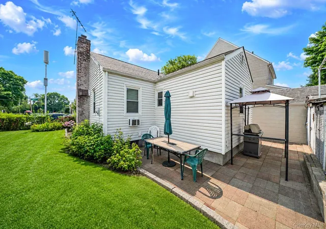 Photo 2 of Sale Pending at 8602 241st Street, New York, NY 11426 | MLS# 1029201 | Listing updated on 2026-08-18