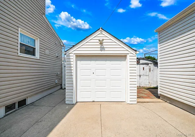 Photo 3 of Sale Pending at 8602 241st Street, New York, NY 11426 | MLS# 1029201 | Listing updated on 2026-08-18