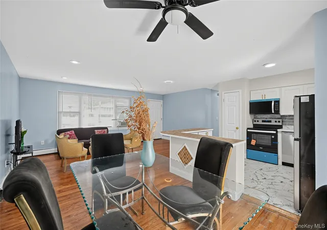 Photo 4 of Single family home for sale at 182 New York Ave, Islip, NY 11706 | MLS# 1029207 | Listing updated on 2026-10-05