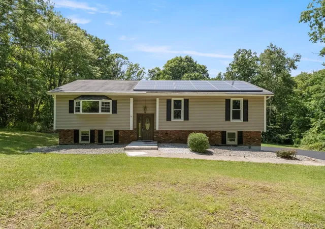 Photo 1 of Sale Pending at 35 Penaluna Rd, Monroe, NY 10950 | MLS# 1029220 | Listing updated on 2026-09-30