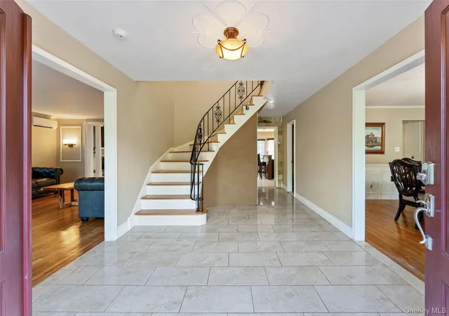 Photo 3 of Single family home for sale at 3 Tor Ter, New City, NY 10956 | MLS# 1029240 | Listing updated on 2026-07-24