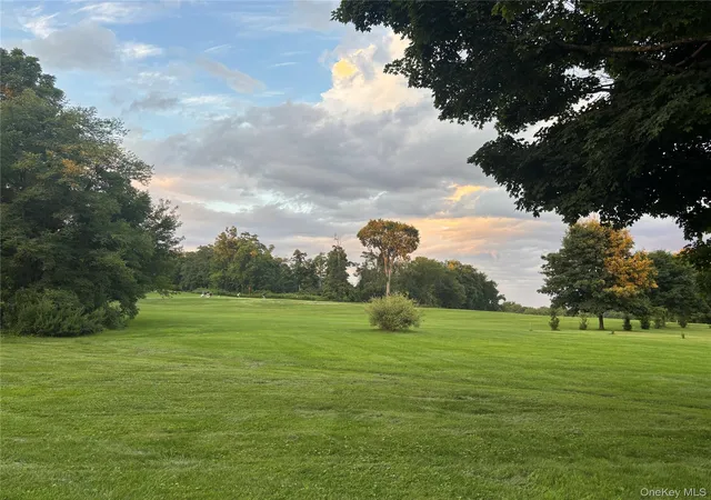 4th image of 6 Country Club Rd, East Fishkill, NY 12533 | MLS# 1029249