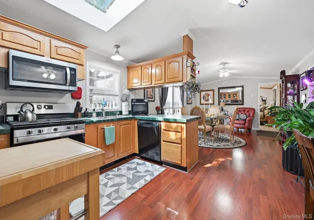 Photo 4 of Manufactured home for sale at 37 Hubbard Ave #84, Riverhead, NY 11901 | MLS# 1029283 | Listing updated on 2026-10-07