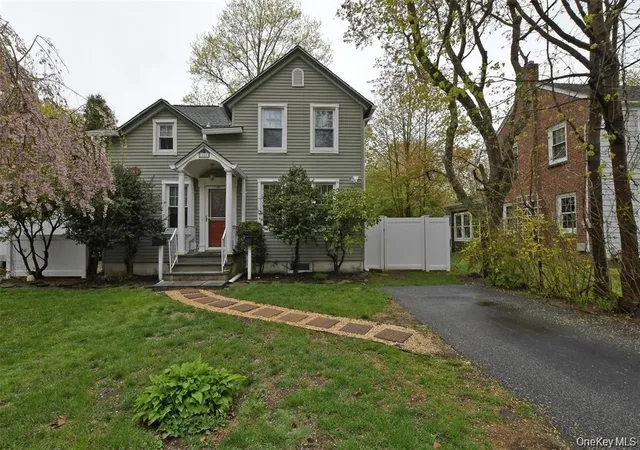 Photo 1 of Single family home for sale at 144 Division Ave, West Sayville, NY 11796 | MLS# 1029289 | Listing updated on 2026-09-15