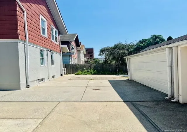 Photo 3 of Sale Pending at 2138 68th Street, New York, NY 11204 | MLS# 1029291 | Listing updated on 2026-09-03