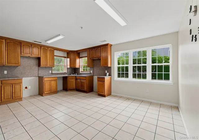 Photo 4 of Sale Pending at 7 Elm St #112, Ramapo, NY 10977 | MLS# 1029292 | Listing updated on 2026-08-12