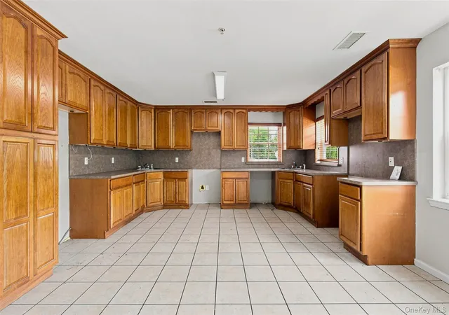 Photo 5 of Sale Pending at 7 Elm St #112, Ramapo, NY 10977 | MLS# 1029292 | Listing updated on 2026-08-12