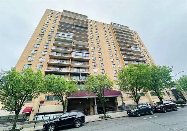 Listing Photo 5 - Condo for sale in building located at 92-29 Queens Blvd, New York, NY 11374 - Unit #16H