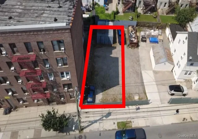 Photo 1 of Sale Pending at 127 E 233rd Street, New York, NY 10470 | MLS# 1029318 | Listing updated on 2026-10-05