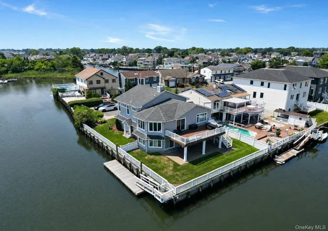 Photo 3 of Sale Pending at 3467 Ocean Ave, Hempstead, NY 11572 | MLS# 1029321 | Listing updated on 2026-09-01
