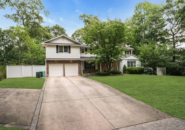 Photo 2 of Single family home for sale at 48 Colby Dr, Huntington, NY 11746 | MLS# 1029331 | Listing updated on 2026-09-19