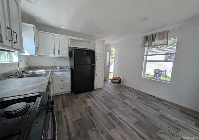 Photo 4 of Sale Pending at 11 Square Hl Rd #27, New Windsor, NY 12553 | MLS# 1029336 | Listing updated on 2026-09-17