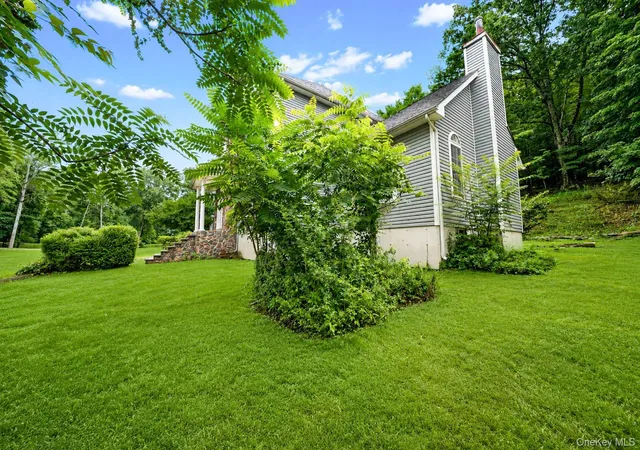 Photo 3 of Single family home for sale at 642 County Route 12, New Hampton, NY 10958 | MLS# 1029345 | Listing updated on 2026-07-26