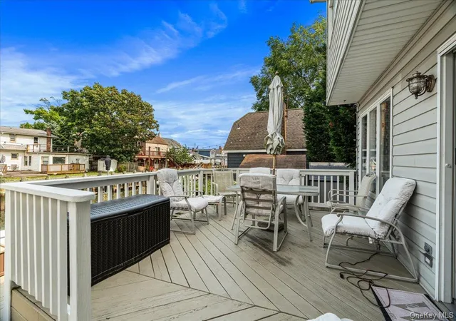 Photo 4 of Single family home for sale at 117 Gordon Pl, Freeport, NY 11520 | MLS# 1029360 | Listing updated on 2026-08-29