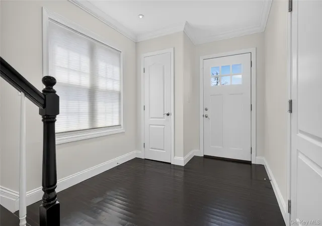 Photo 3 of Condo for sale at 1 Koch Pl, North Hempstead, NY 11514 | MLS# 1029419 | Listing updated on 2026-10-07