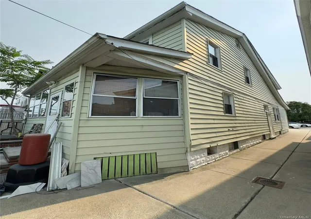 Photo 2 of Sale Pending at 2042 Colonial Ave, New York, NY 10461 | MLS# 1029422 | Listing updated on 2026-08-14