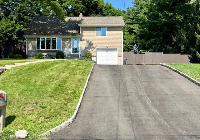 1st image of 37 Mckinley St, Orangetown, NY 10965 | MLS# 1029431