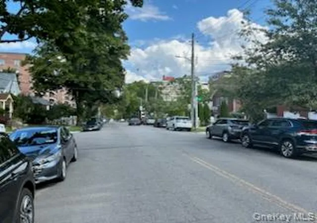 Photo 3 of House for sale at 160-15 Powells Cvs Blvd #E301, Whitestone, NY 11357 | MLS# 1029434 | Listing updated on 2026-08-21
