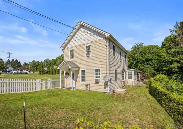 Photo 3 of Single family home for sale at 39 Main St, Beekman, NY 12570 | MLS# 1029436 | Listing updated on 2026-08-29